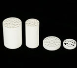 白いムライトの製陶術の蜜蜂の巣陶磁器フィルター無駄処置の耐食性
