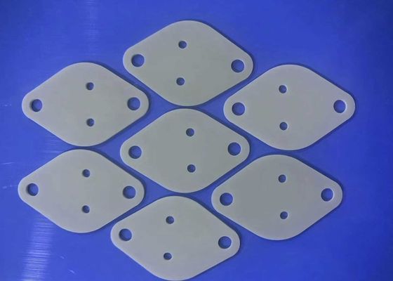 特殊な熱伝導性 ≥170W/M.K を有する灰色アルミナイトリドセラミック部品