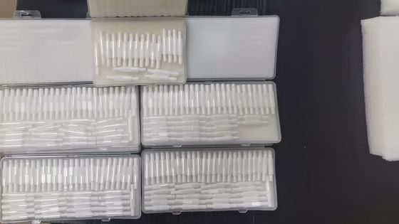 10.3 X 10 -6/K 熱膨張係数 テクノロジー産業用ジルコニアセラミック
