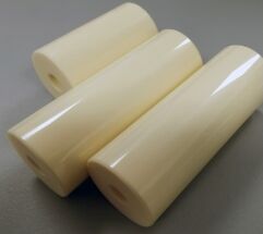 体積抵抗率 10^14 Ωcm Al2O3 セラミック 絶縁抵抗 10^12 Ωcm 産業用途向け電気絶縁体